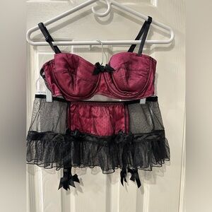 Frederick's of Hollywood Burgundy and Black Bra Set